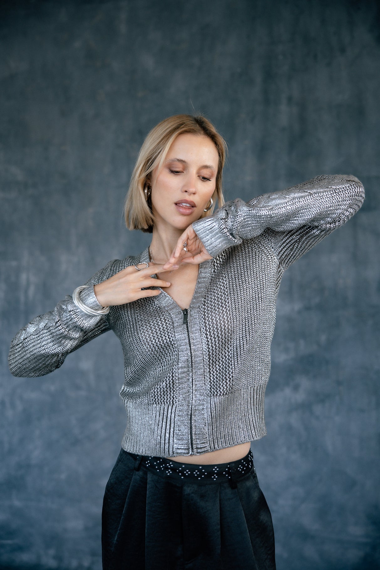   
            

Cardigan maille argentée Frau Geel olive night | Freeman T. Porter
          