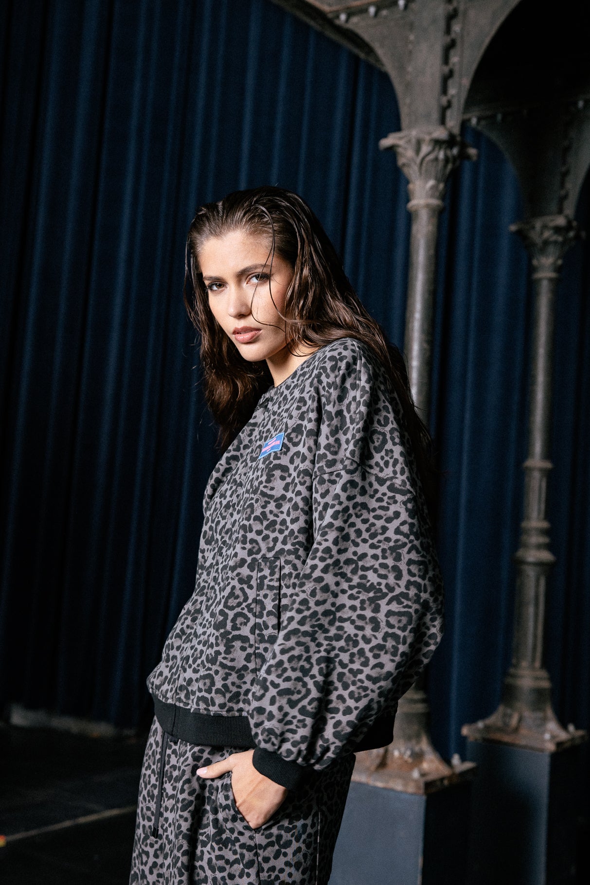 

Printed zip-up jacket Women Vega Leo grey | Freeman T. Porter