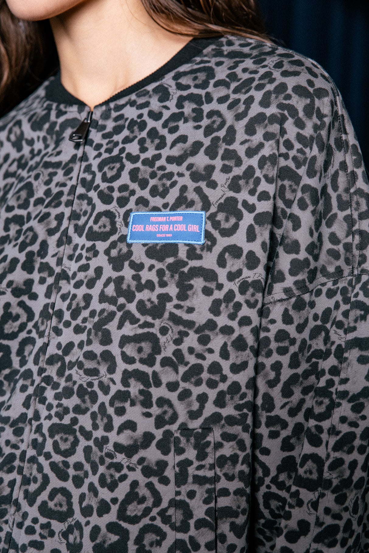 

Printed zip-up jacket Women Vega Leo grey | Freeman T. Porter