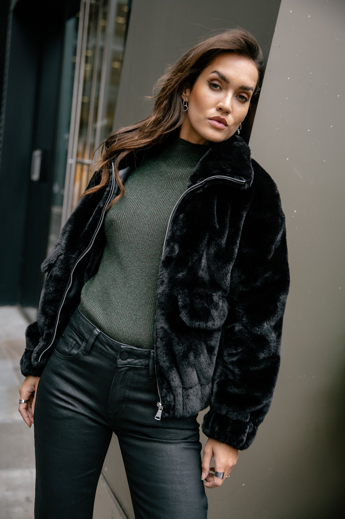   
            

Veste fourrée Woman Solly Fur black | Freeman T. Porter
          