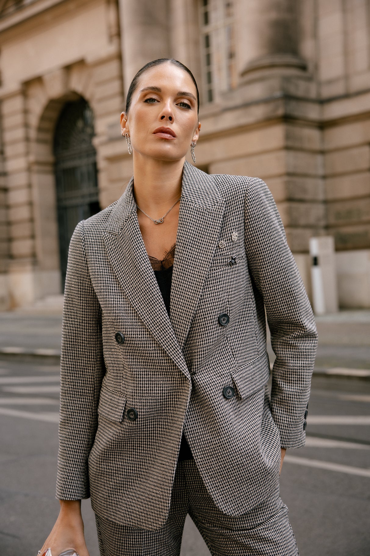   
            

Blazer jacquard Frau Varla Dynasty original | Freeman T. Porter
          