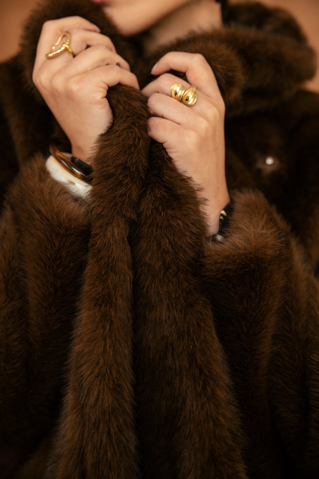 

Veste en fausse fourrure Femme Marbela Fur brown | Freeman T. Porter