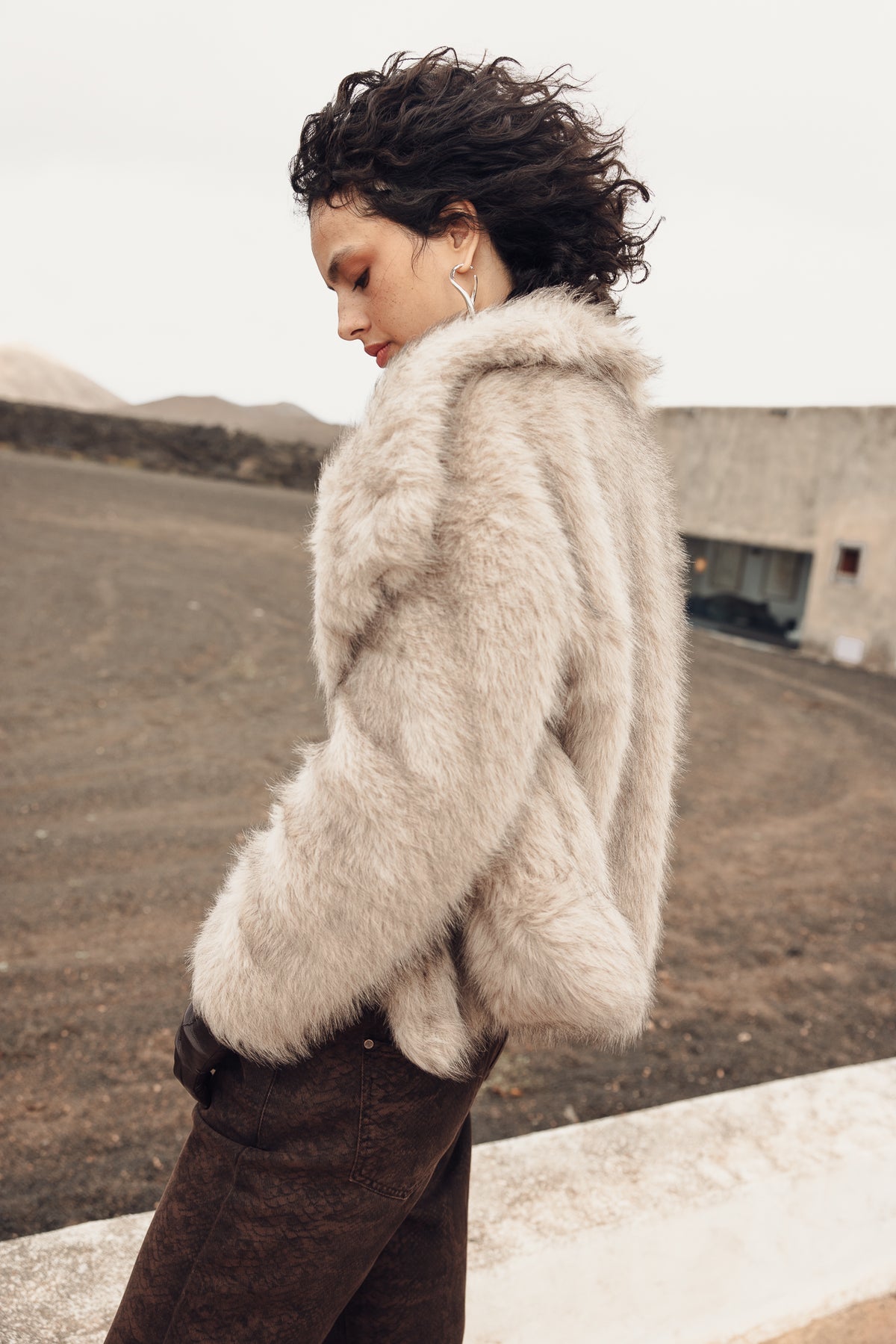 

Casaco de pelo sintético Mulher Marbela Fur beige melange | Freeman T. Porter