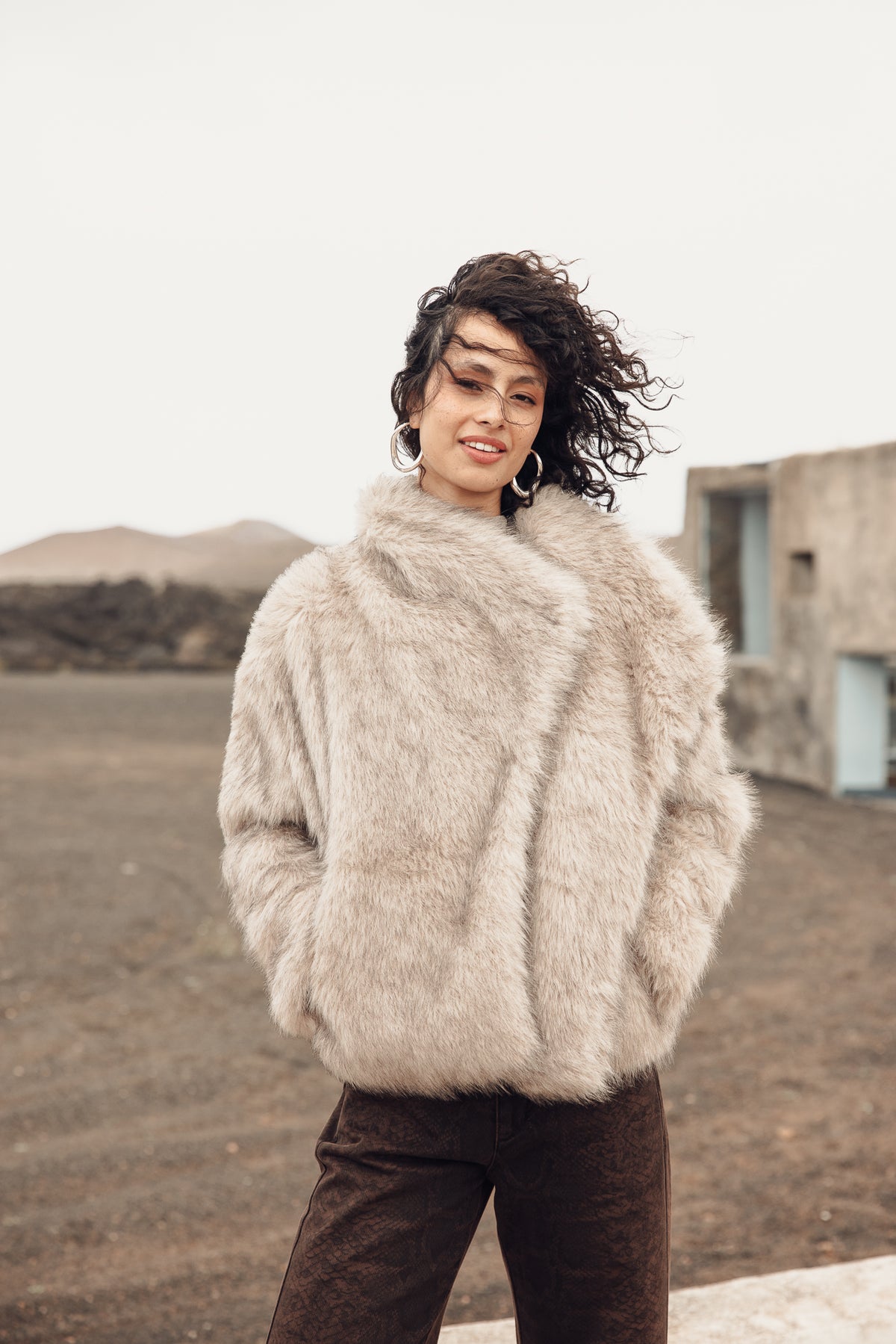 

Casaco de pelo sintético Mulher Marbela Fur beige melange | Freeman T. Porter