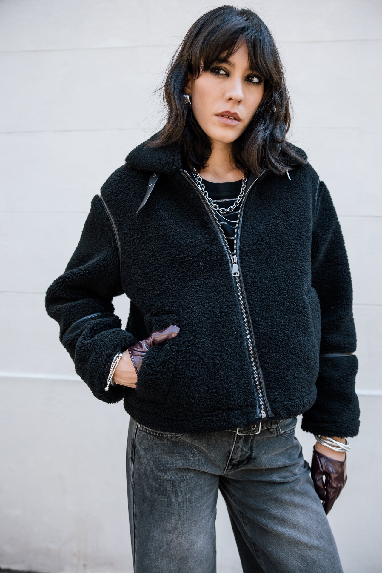   
            

Veste en fausse fourrure Femme Maxime Fur black | Freeman T. Porter
          