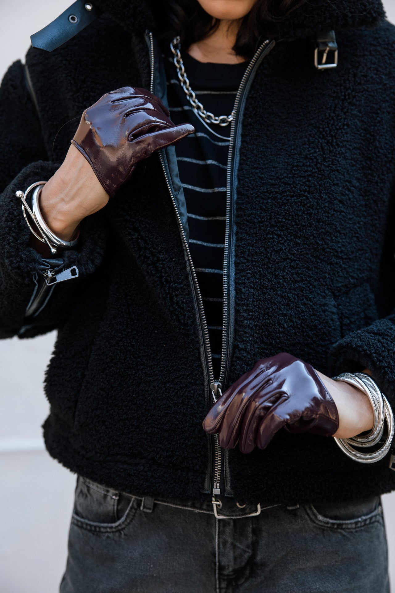 
              

Veste en fausse fourrure Femme Maxime Fur black | Freeman T. Porter
            