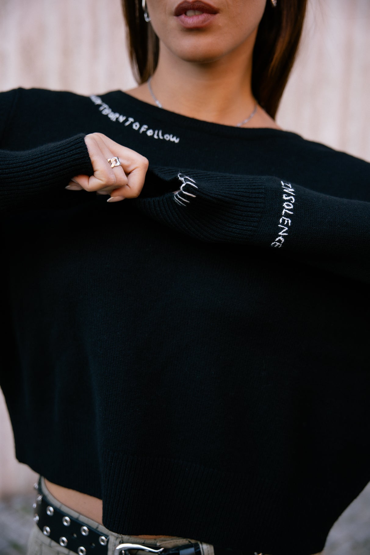 
              

Pull avec broderies fantaisies Femme Parel black | Freeman T. Porter
            