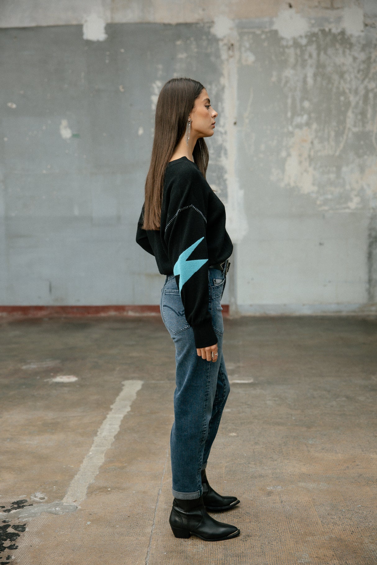 

Pull motif contrastant Frau Penny Intersia black | Freeman T. Porter