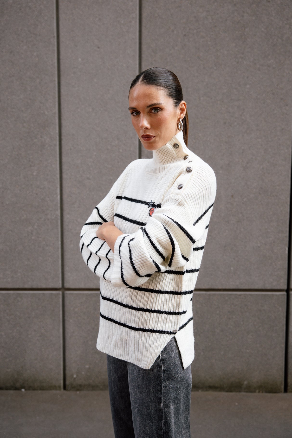 
              

Pull marinière oversize Femme Pragga Stripes ecru_black | Freeman T. Porter
            