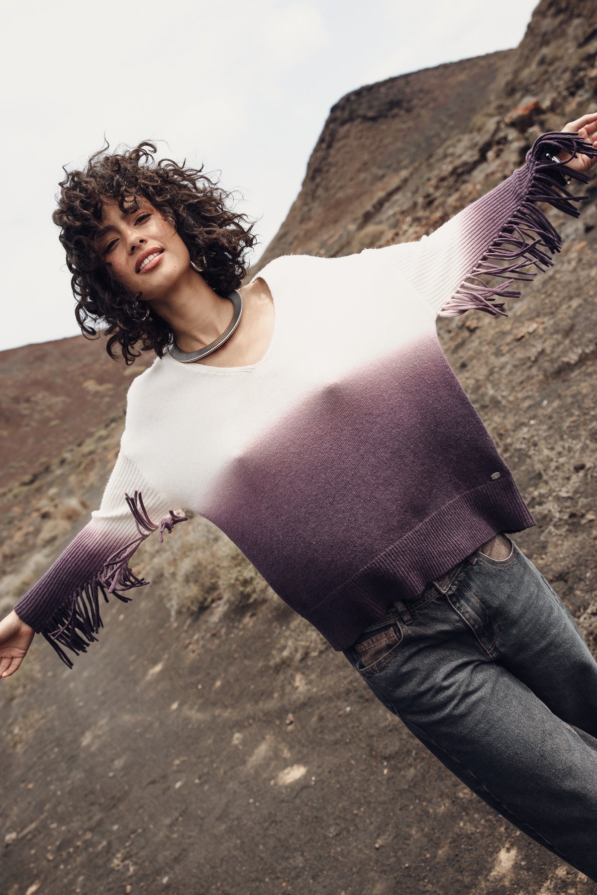 
              

Pullover mit Fransenärmeln Damen Phara Deep Dye fiig | Freeman T. Porter
            