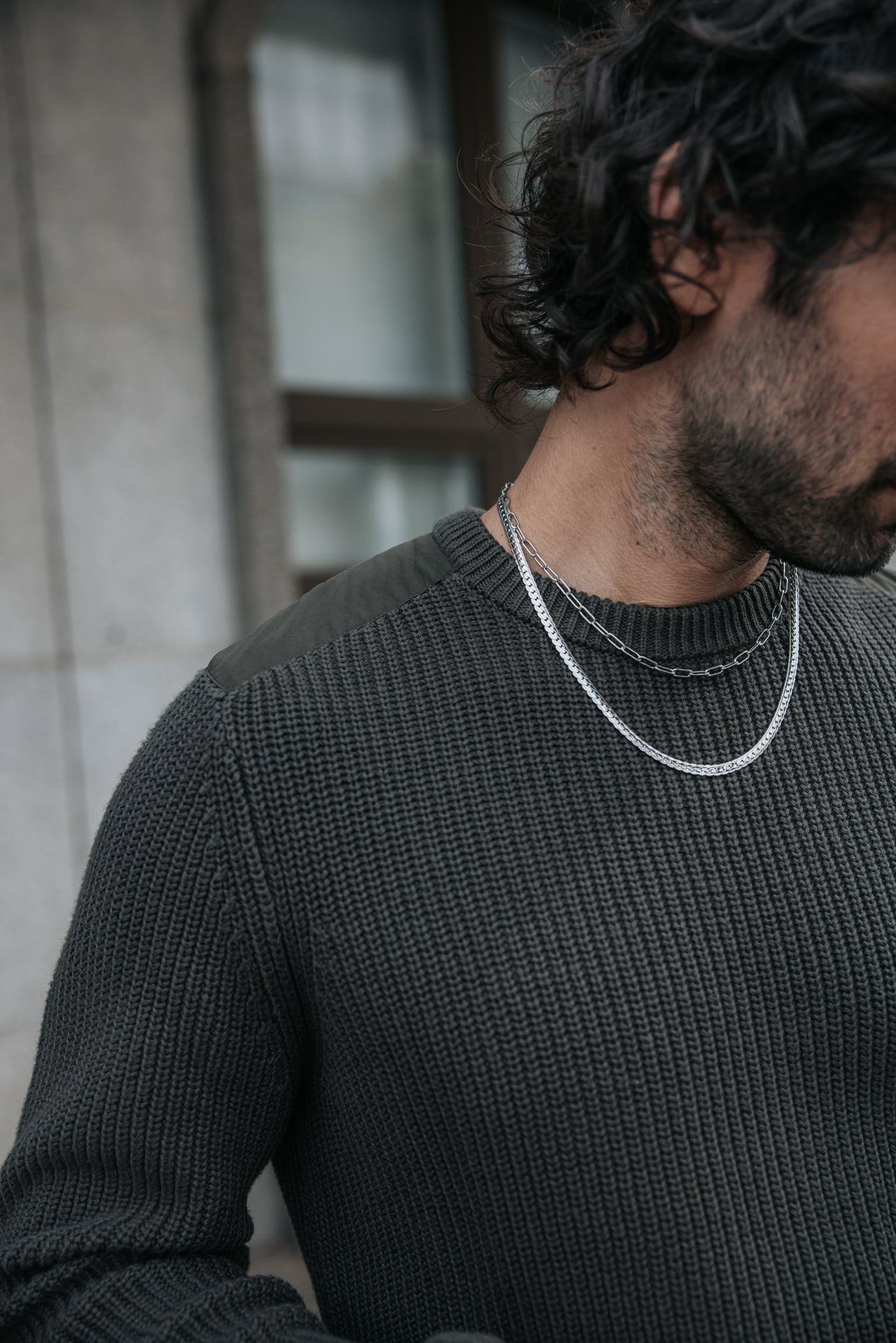 
              

Jersey con paneles en los hombros Hombre Pavel Shoulder olive night | Freeman T. Porter
            