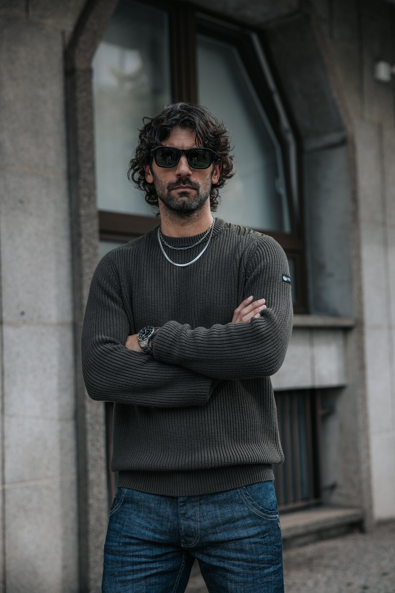 

Pullover mit Schultereinsätzen Herren Pavel Shoulder olive night | Freeman T. Porter