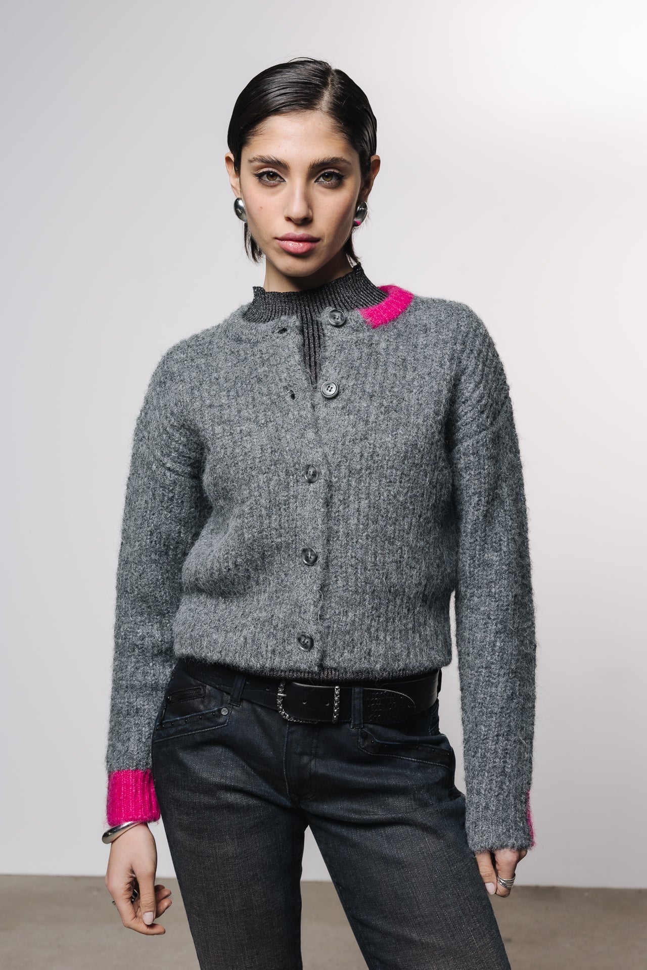 

Cardigan  Femme Pace grey / pink | Freeman T. Porter