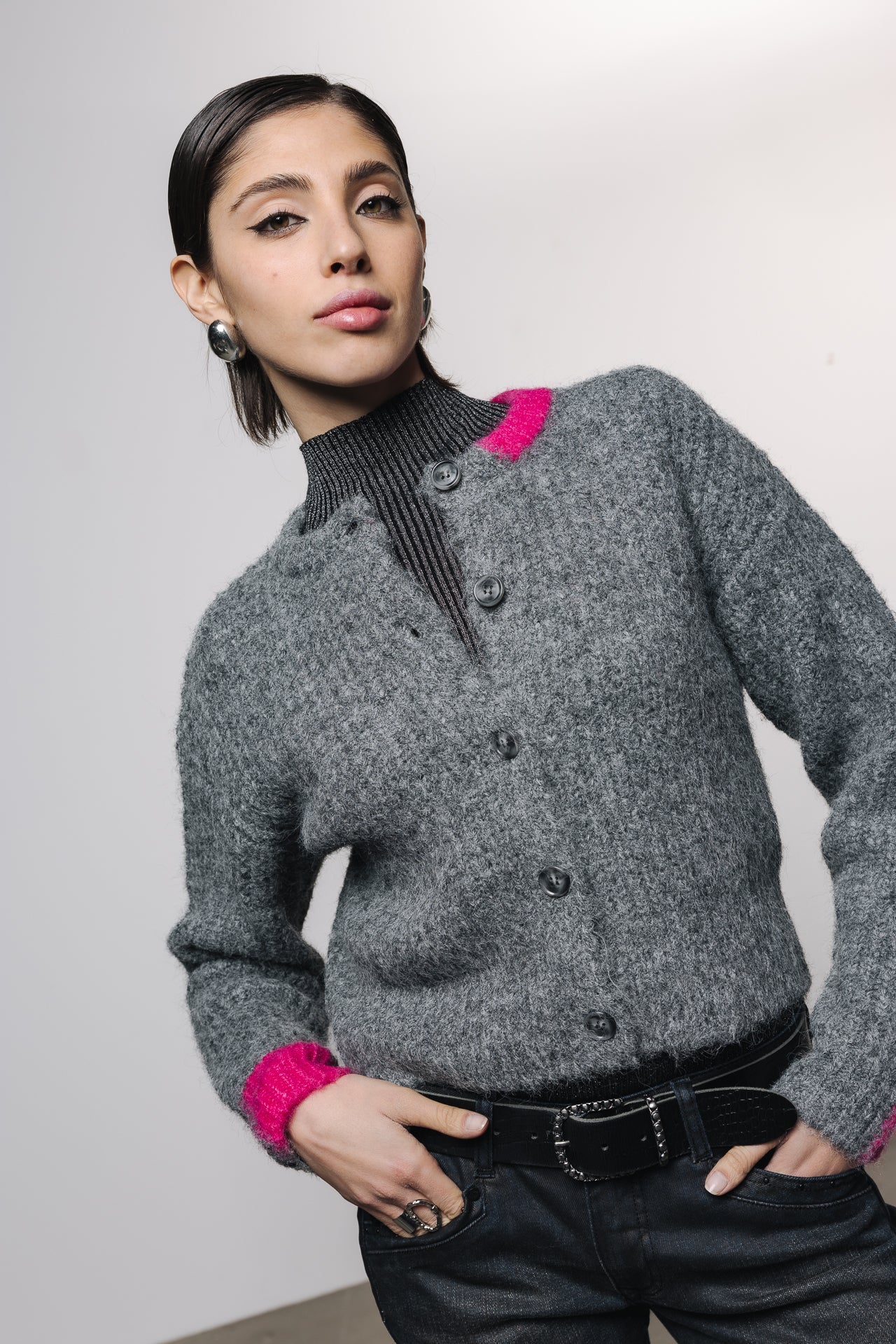 

Cardigan  Femme Pace grey / pink | Freeman T. Porter