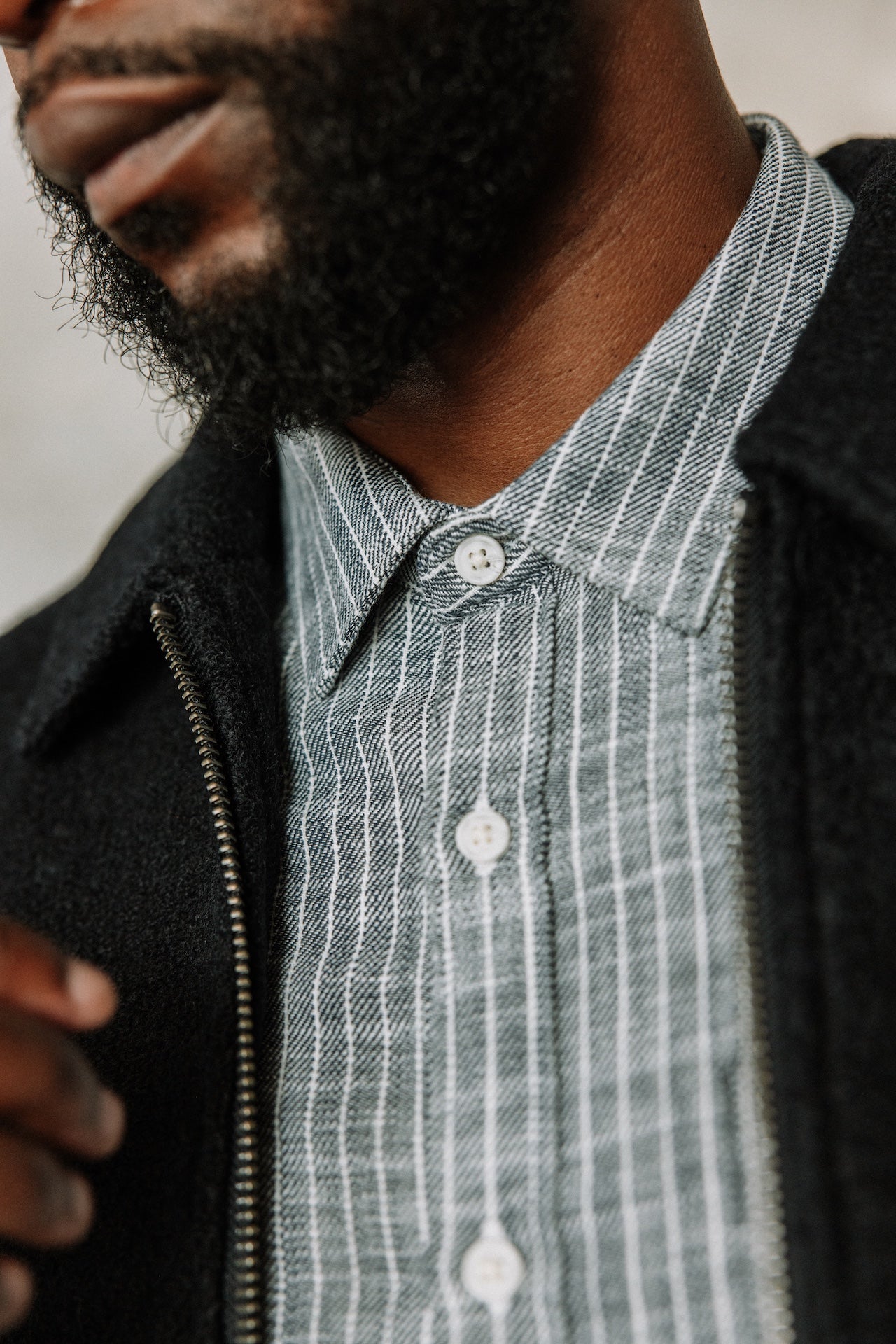 

Chemise droite Hombres Jeremiah Sluban original | Freeman T. Porter