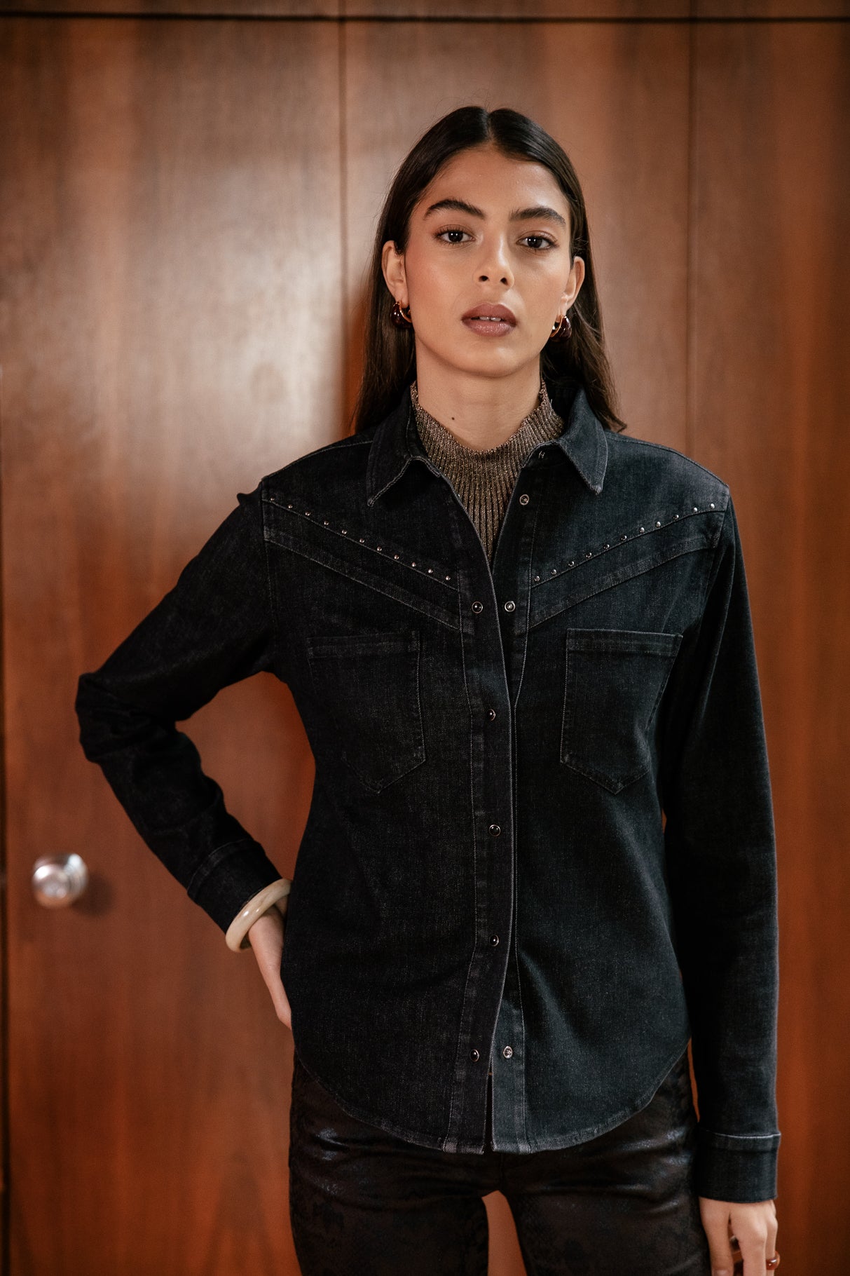 
              

Chemise western Femme Irina Denim toronto | Freeman T. Porter
            