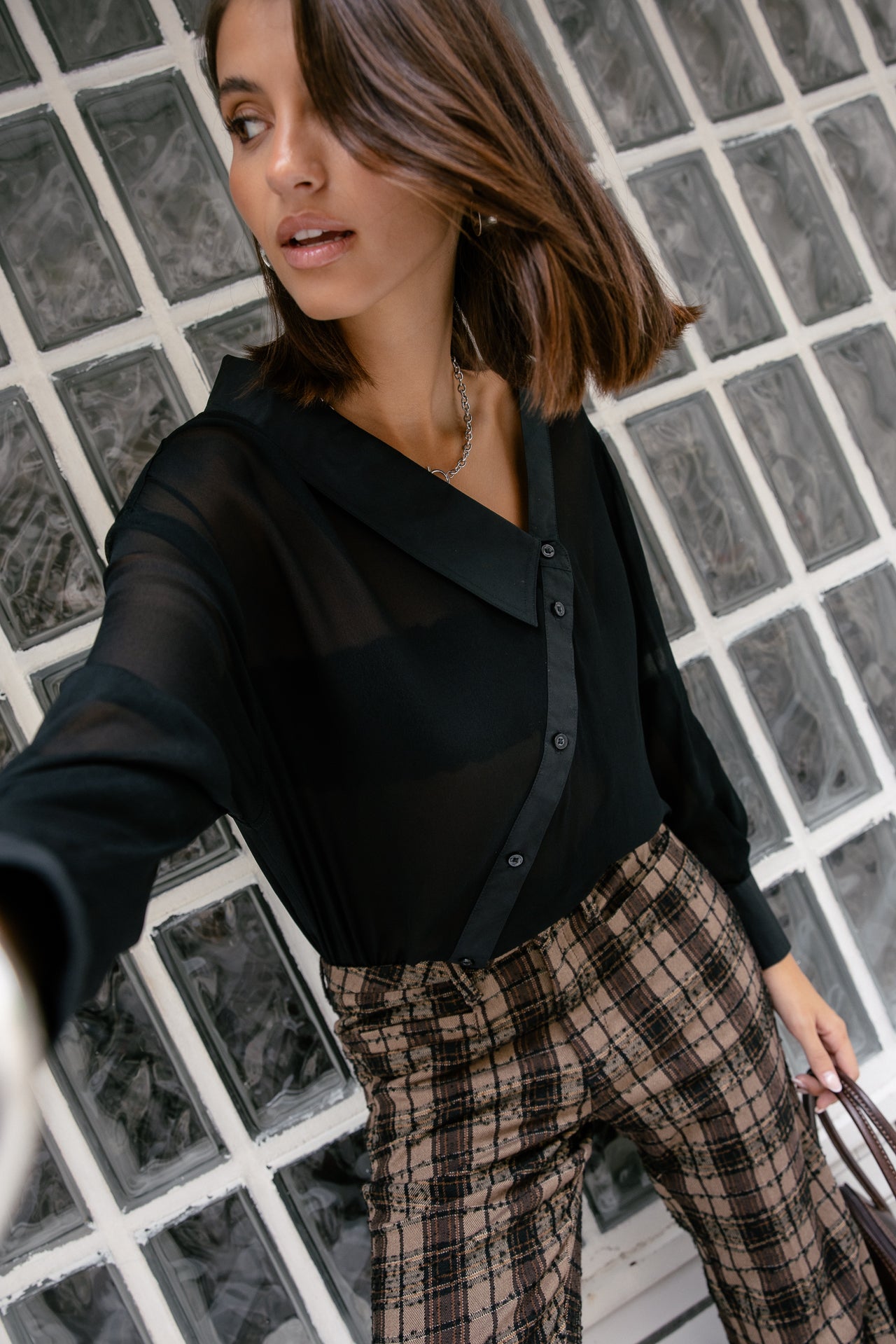 

Asymmetrische transparente Bluse Damen Hazel Light black | Freeman T. Porter