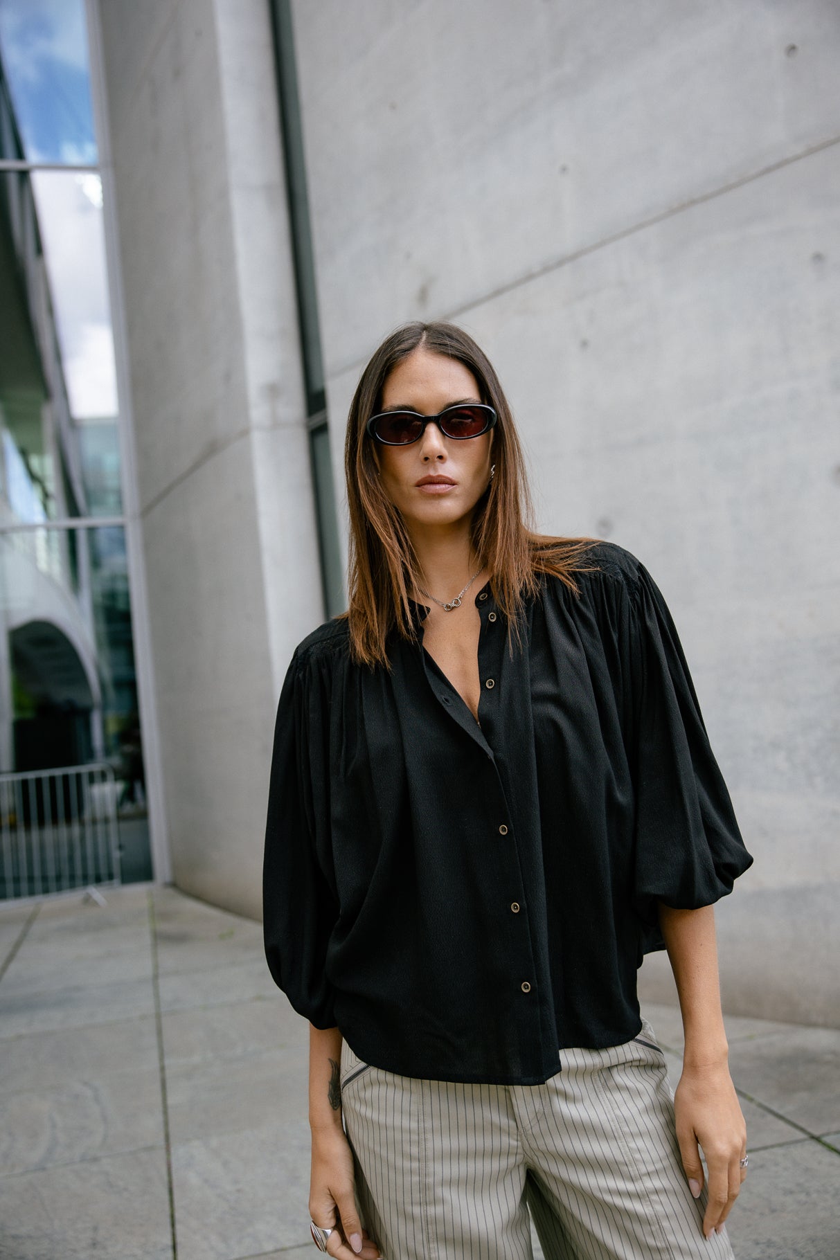 

Blouse brillante Mujer Belly Magic Sky black | Freeman T. Porter
