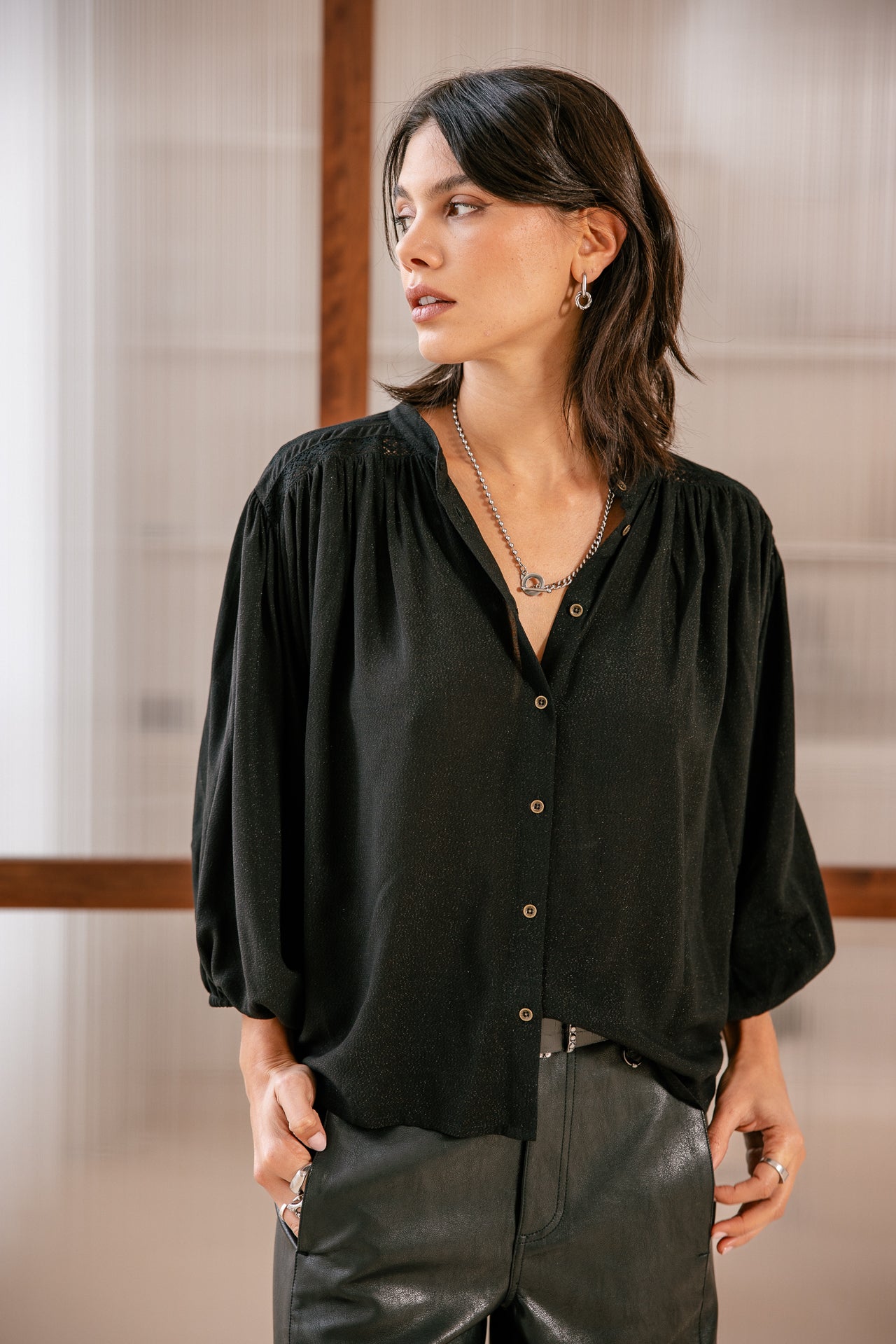 

Blouse brillante Femme Belly Magic Sky black | Freeman T. Porter