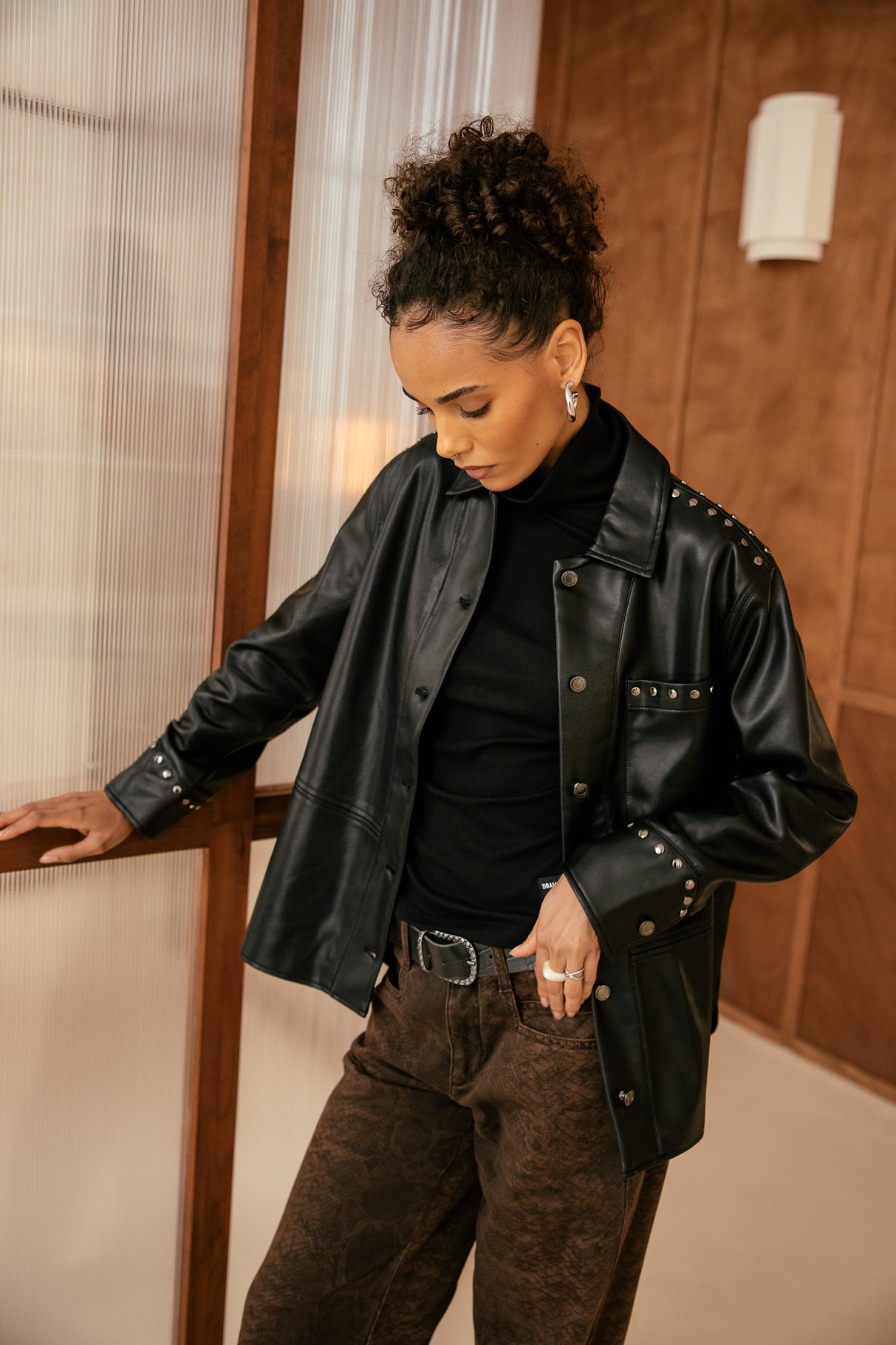 
              

Surchemise en simili-cuir Femme Voro Rock black | Freeman T. Porter
            