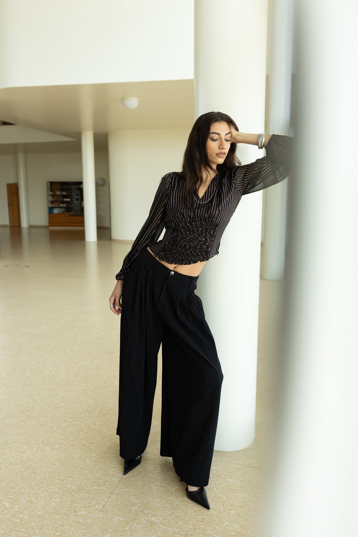 

Top de rayas lúrex Mujer Blossa Stripes black | Freeman T. Porter