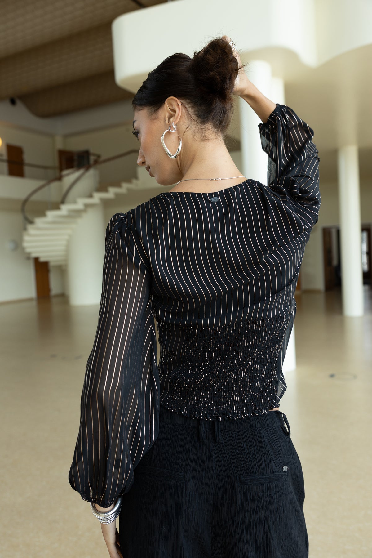 

Top de rayas lúrex Mujer Blossa Stripes black | Freeman T. Porter