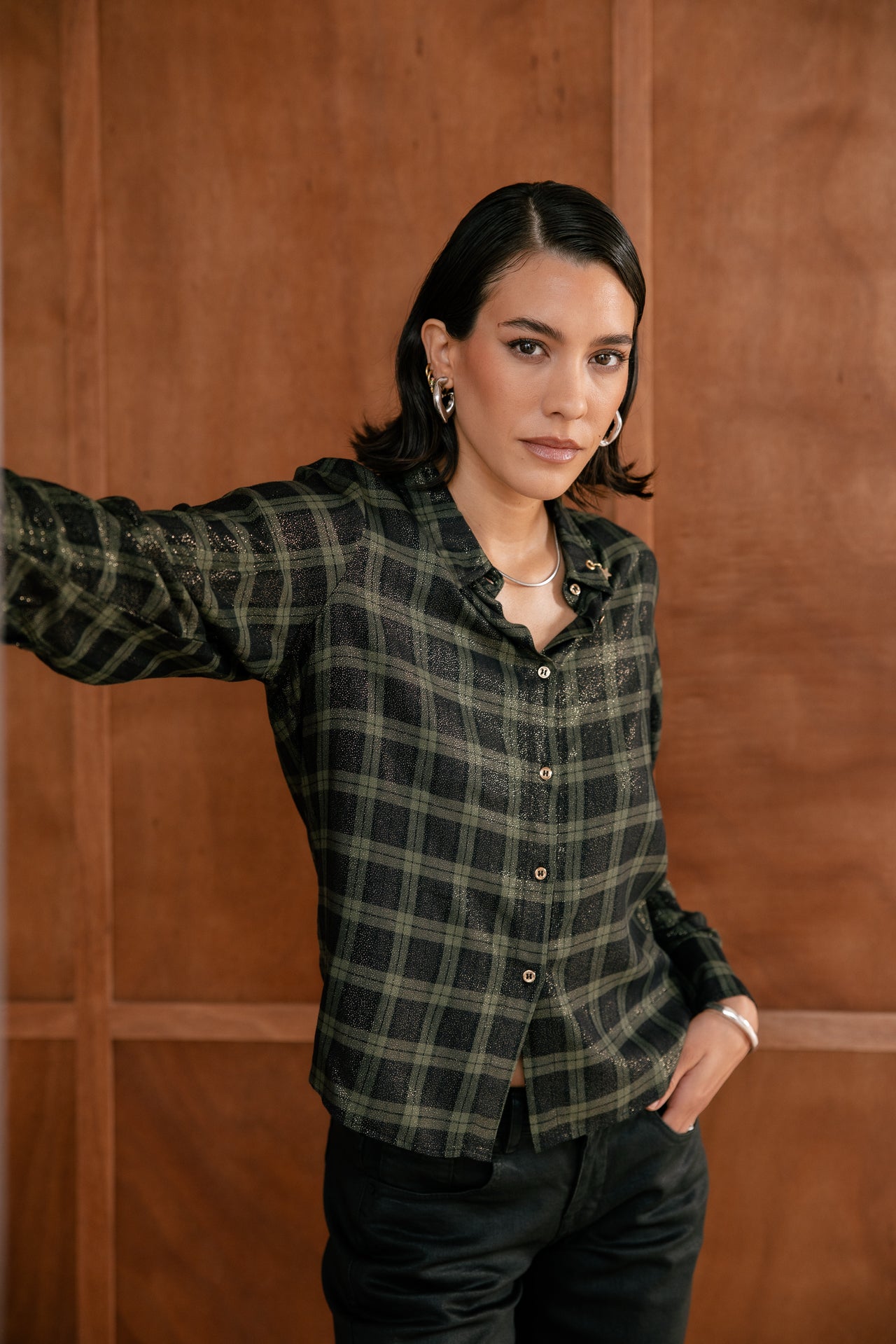   
            

Fluid shirt with lurex Women Carryl Glow khaki | Freeman T. Porter
          