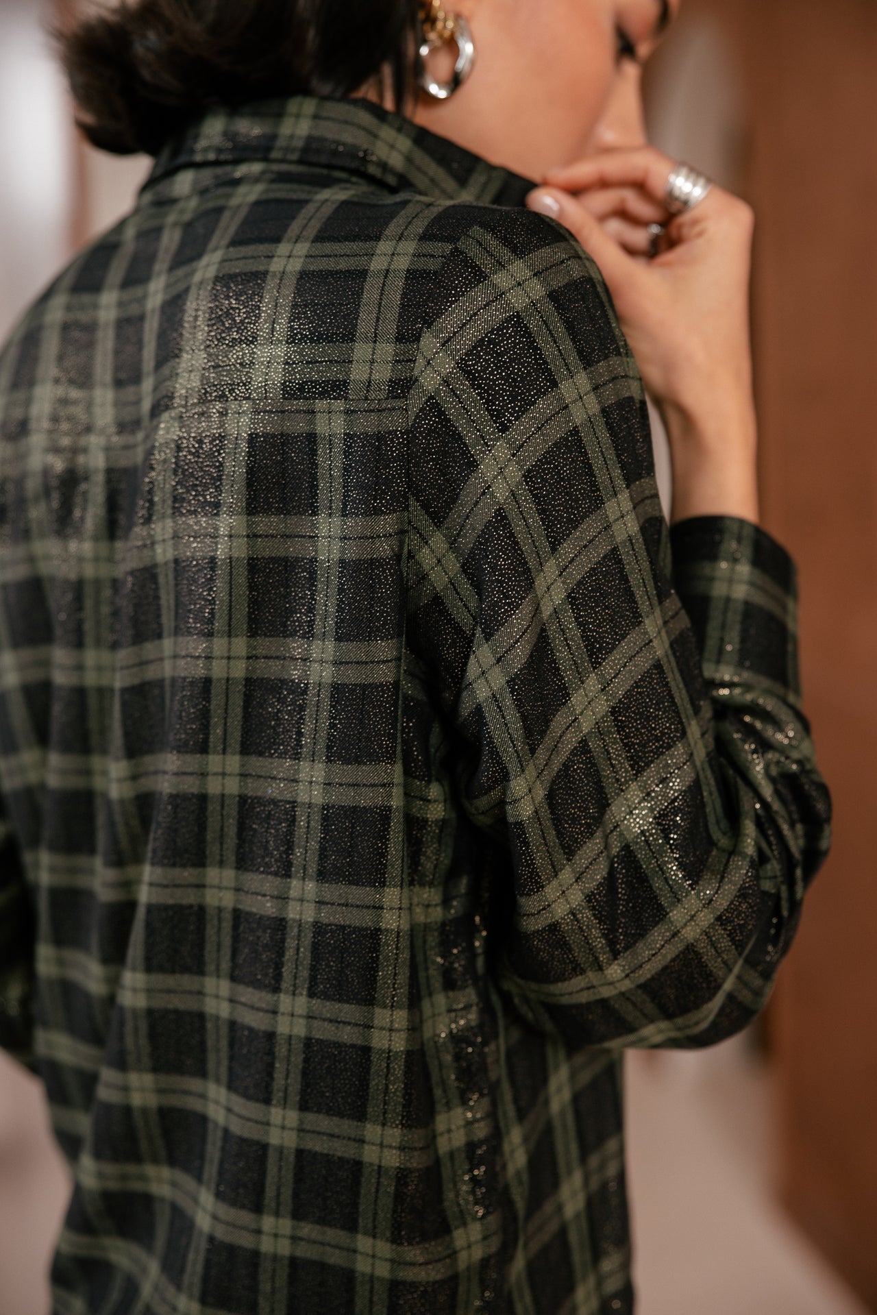 
              

Fluid shirt with lurex Women Carryl Glow khaki | Freeman T. Porter
            