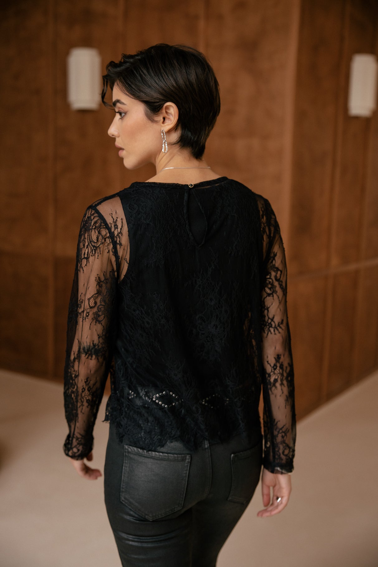 
              

Top en dentelle Femme Timotea Lace black | Freeman T. Porter
            