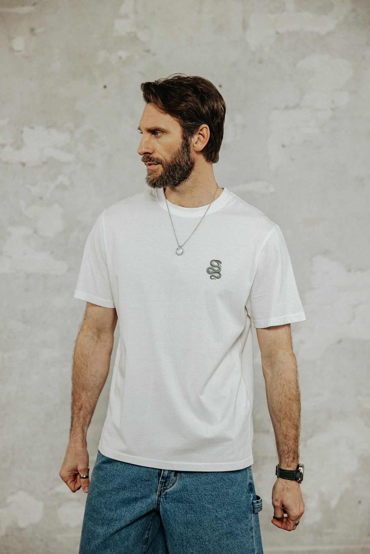   
            

Straight fit T-shirt Men Chuck Kyoto egret | Freeman T. Porter
          