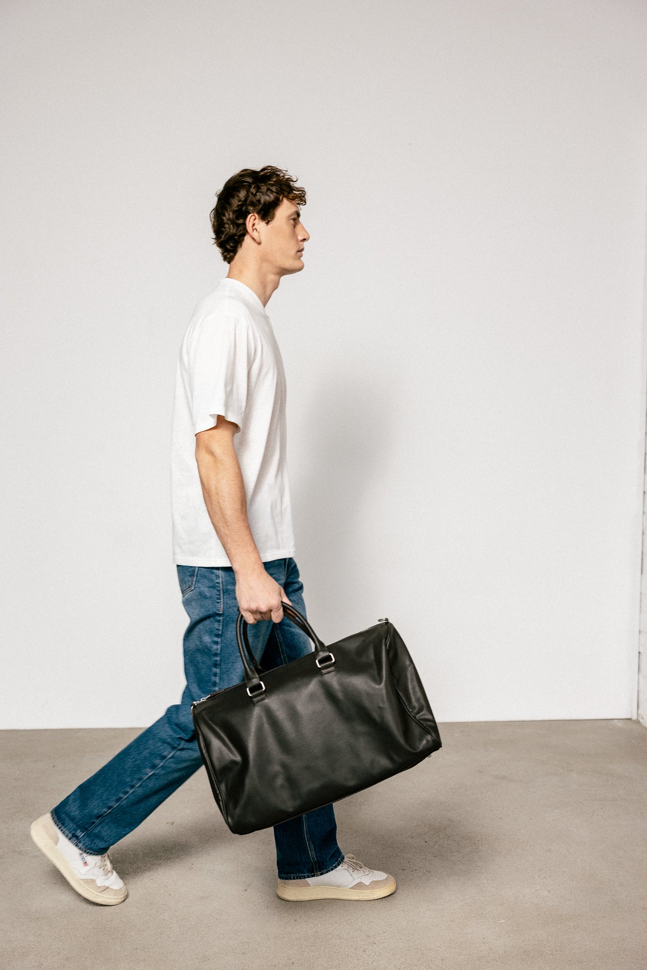 

Straight fit T-shirt Men Chuck Vecol bright white | Freeman T. Porter