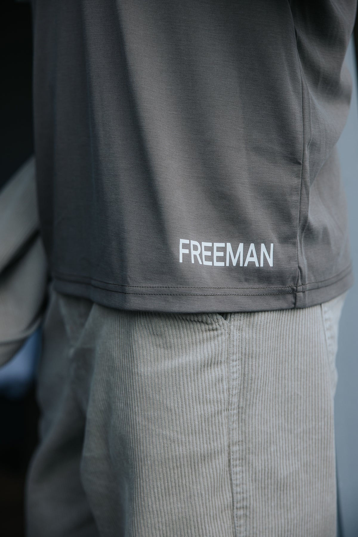

Gerades T-Shirt Herren Chuck Pocket brown | Freeman T. Porter
