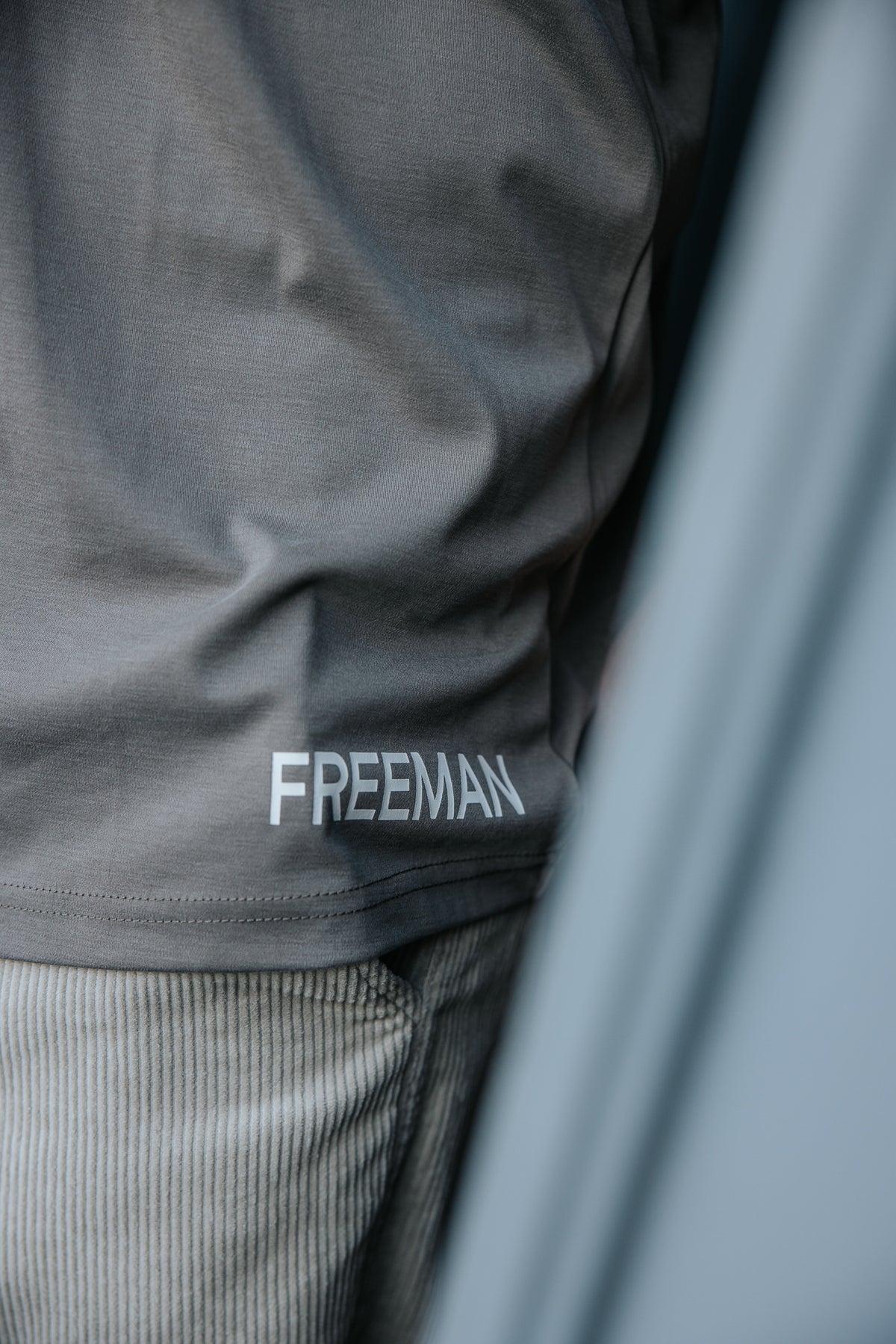 

Gerades T-Shirt Herren Chuck Pocket brown | Freeman T. Porter