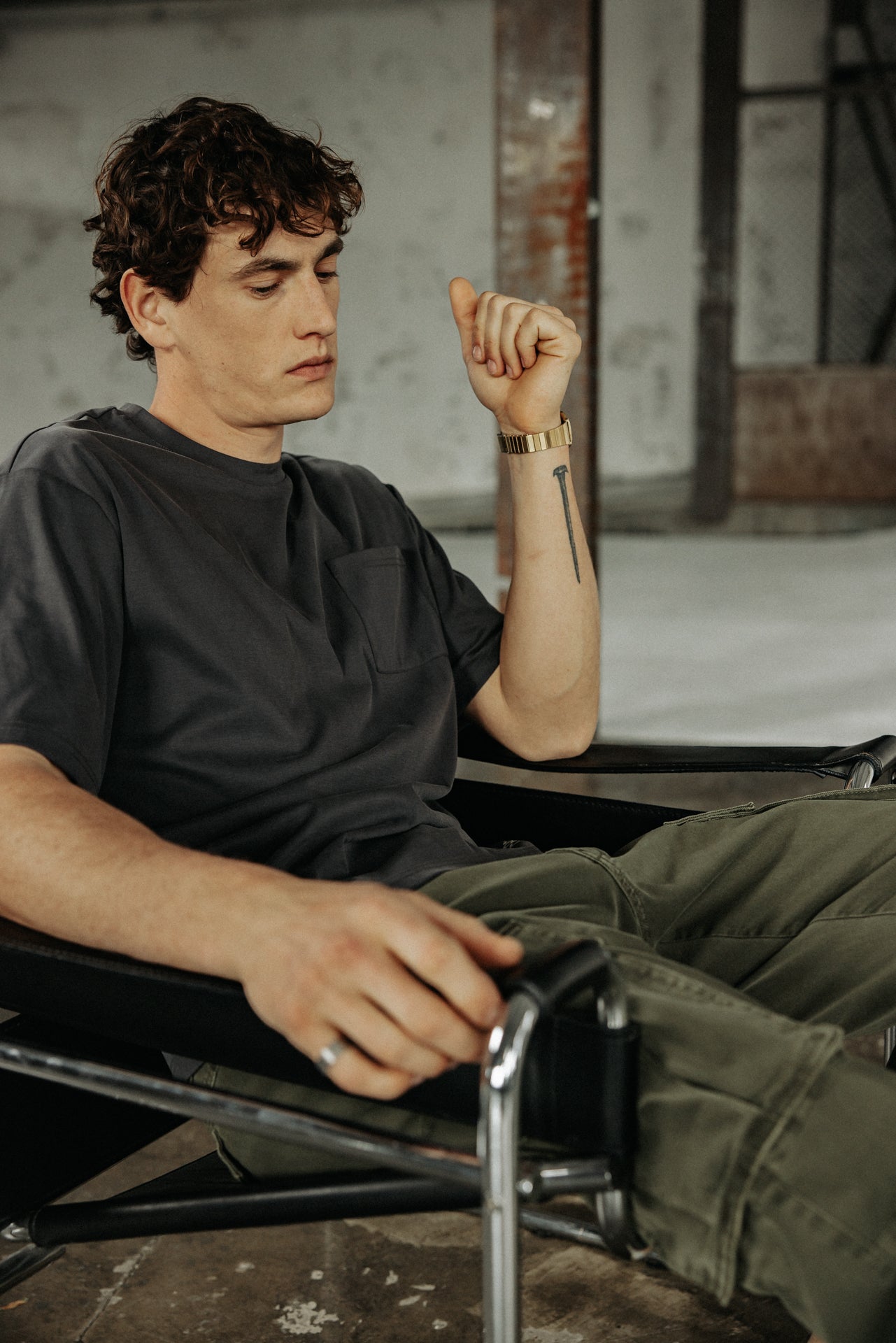 

Gerades T-Shirt Herren Chuck Pocket indigo | Freeman T. Porter