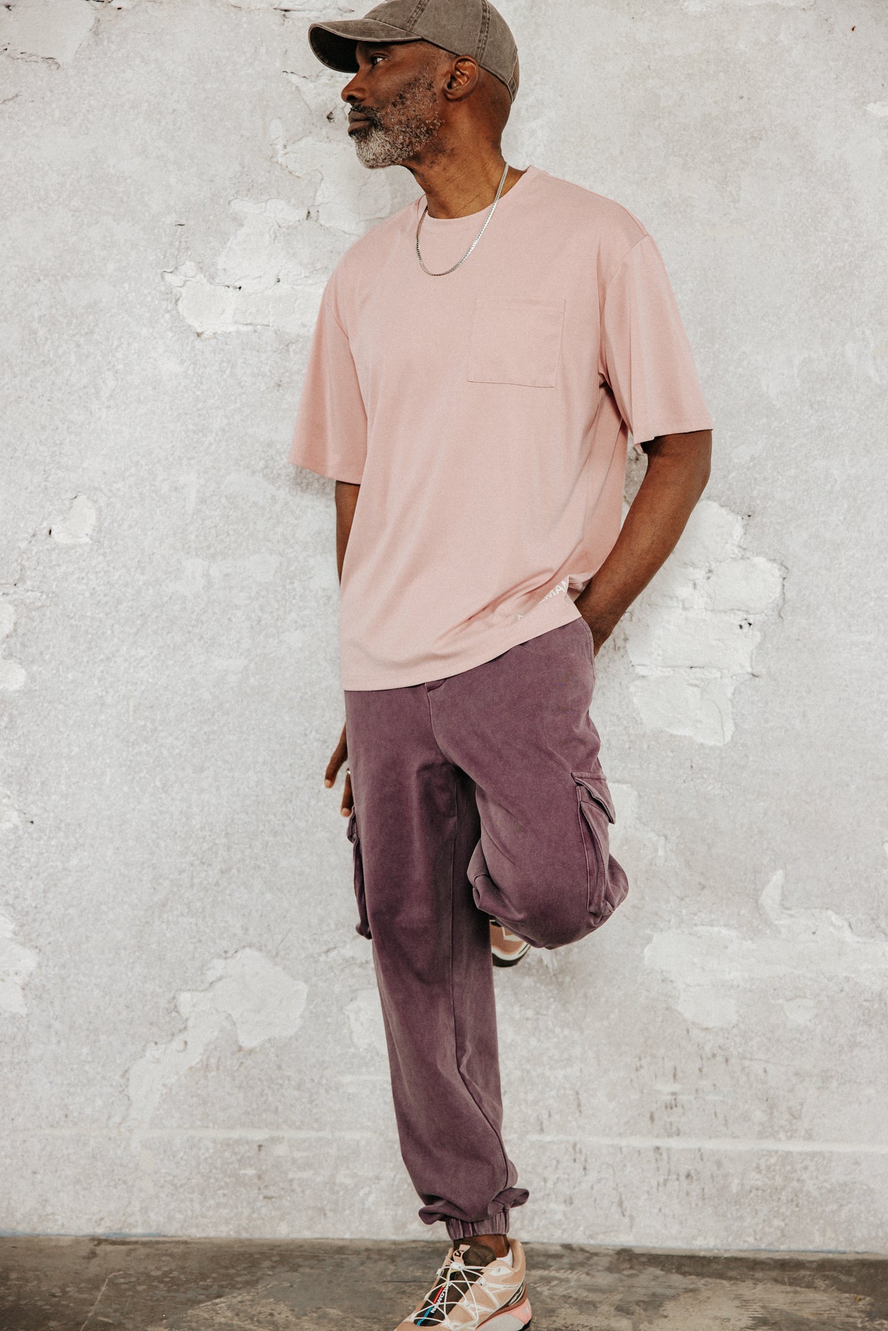 

Straight fit T-shirt Men Chuck Pocket pink | Freeman T. Porter