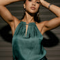 

Fließendes Tanktop mit offenem Rücken und Satin-Optik Damen Tacila Nightly mediterranea | Freeman T. Porter