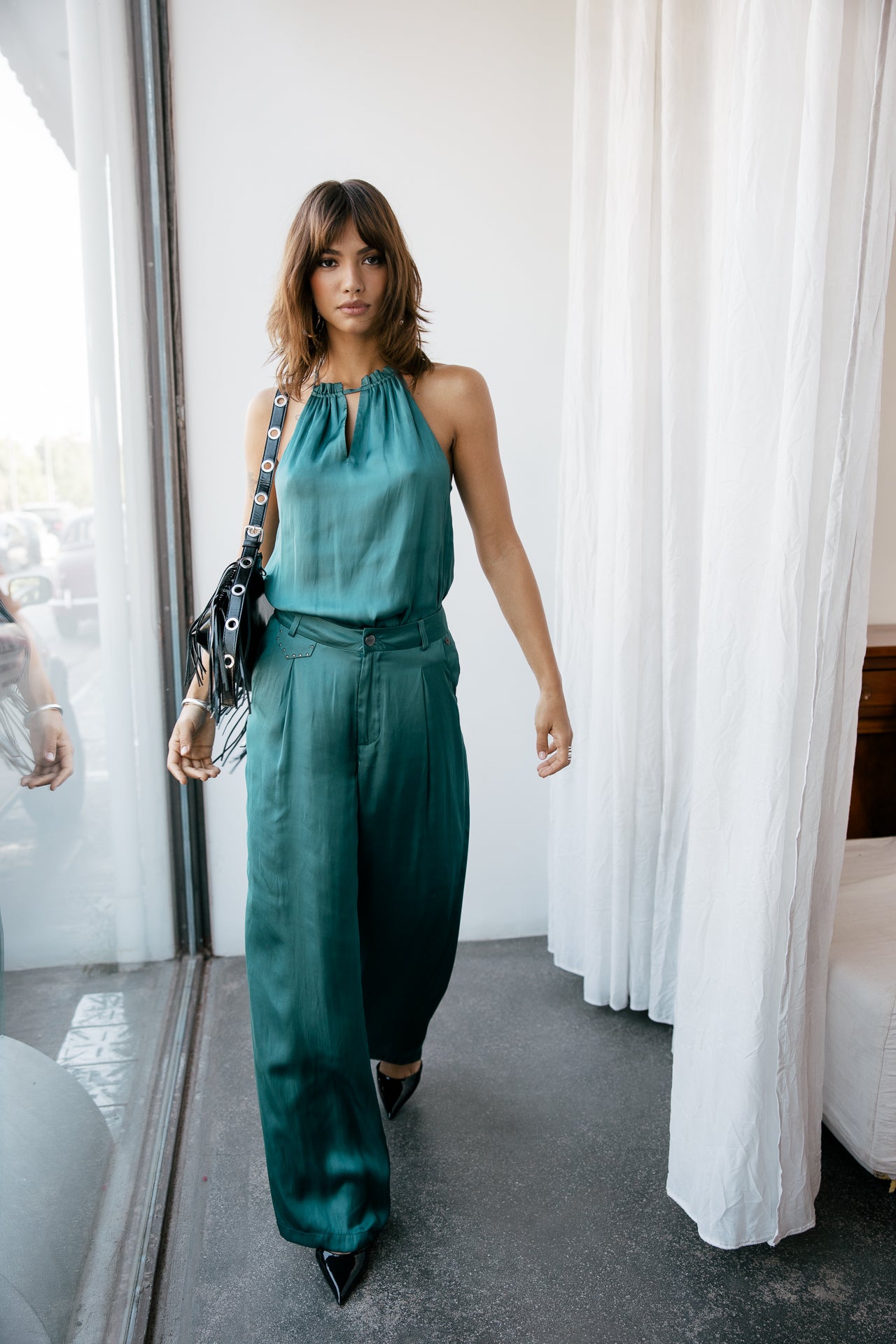 

Fließendes Tanktop mit offenem Rücken und Satin-Optik Damen Tacila Nightly mediterranea | Freeman T. Porter