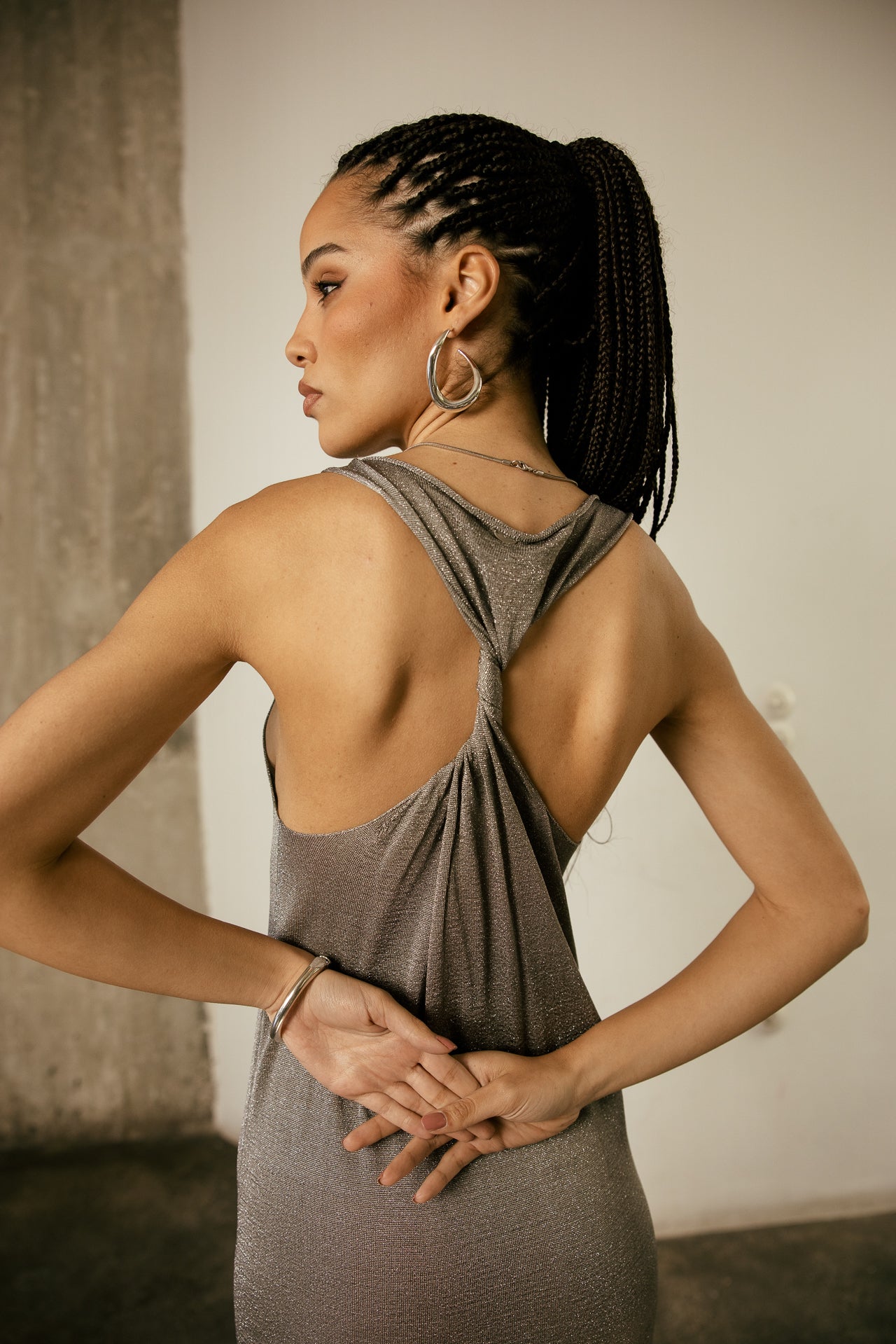 
              

Robe longue droite pailleté avec légère fente Femme Rattina Lurex silver | Freeman T. Porter
            