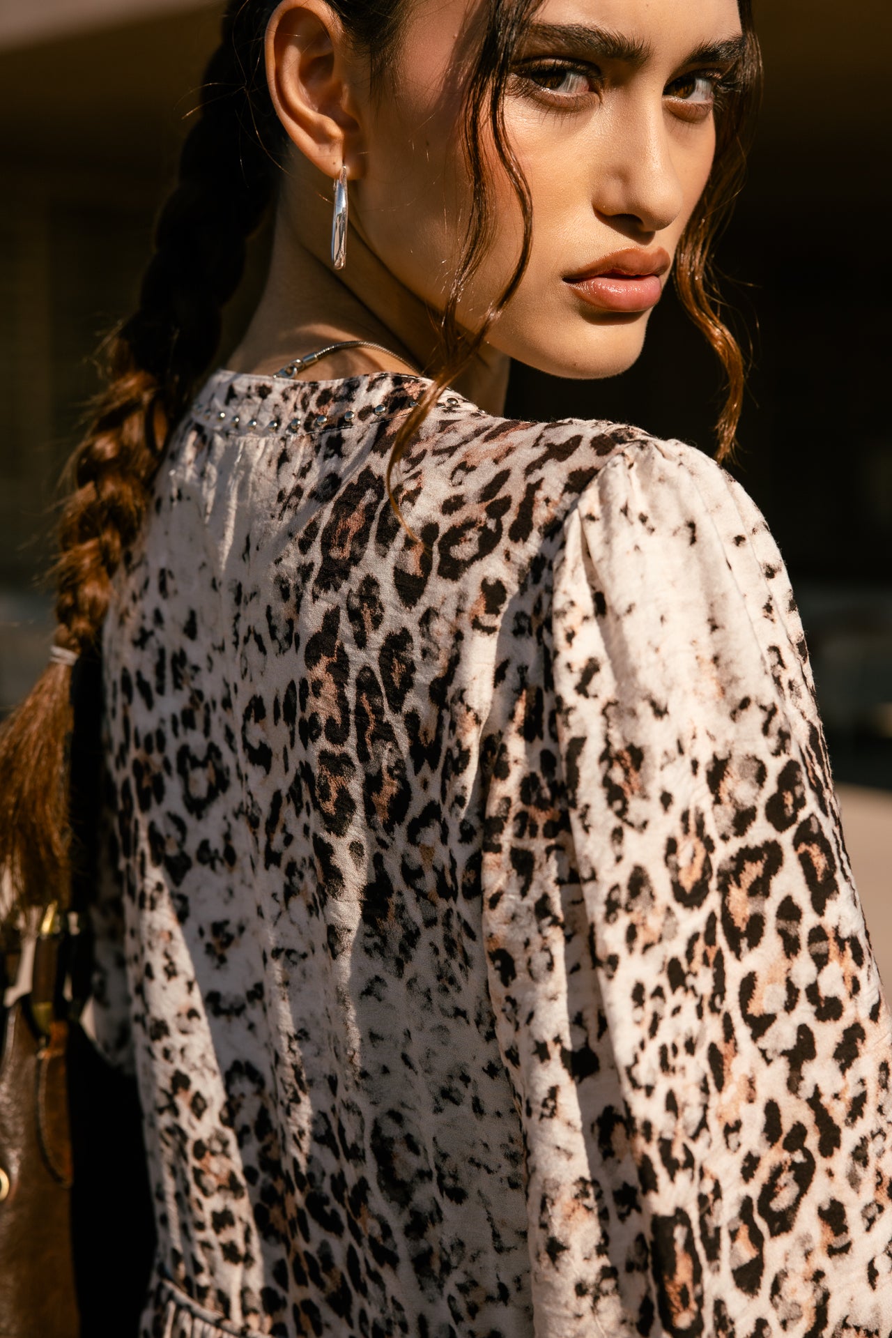 

Kleid mit Nieten-Details Damen Reyeline Leo Bleached off white | Freeman T. Porter