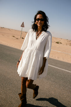 

Kleid mit Nietendetails Damen Reyeline Plain white | Freeman T. Porter