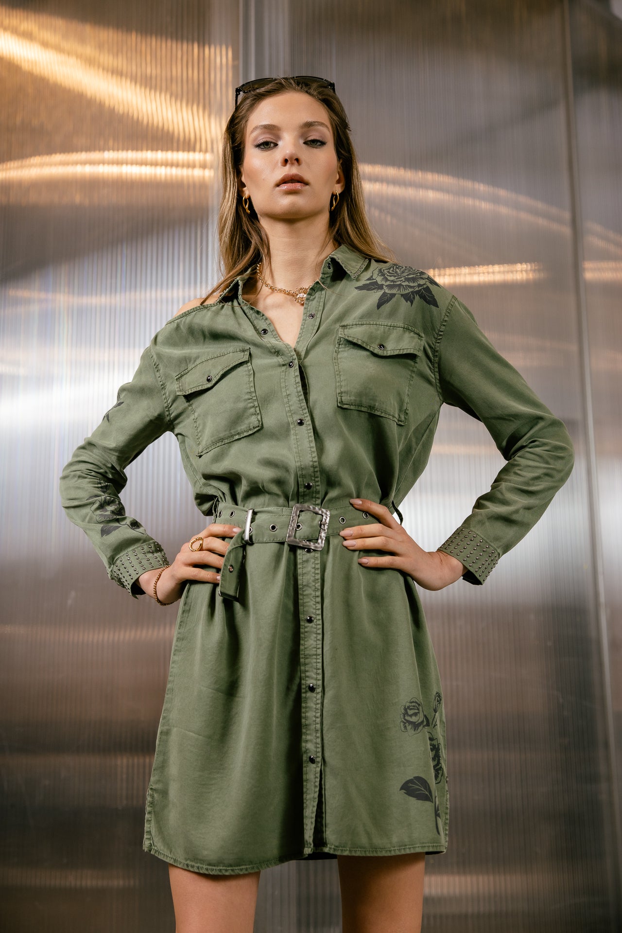 Asymmetric shirt dress Raveny Roses, loden green | Freeman T. Porter Asymmetric shirt dress Raveny Roses, loden green | Freeman T. Porter