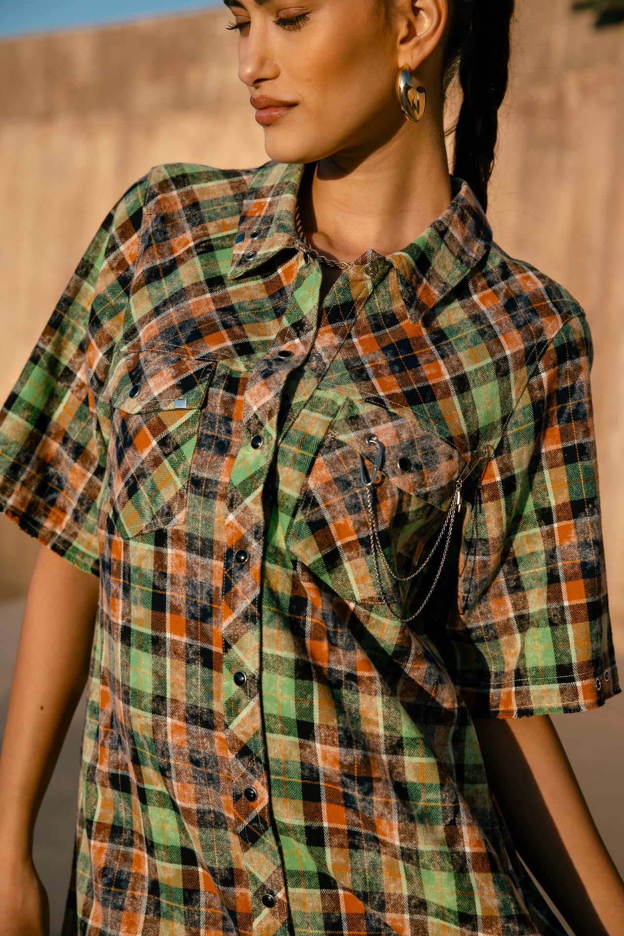 
              

Kurzes Hemdblusenkleid Damen Rollyne Bleached Checks vibrant green | Freeman T. Porter
            
