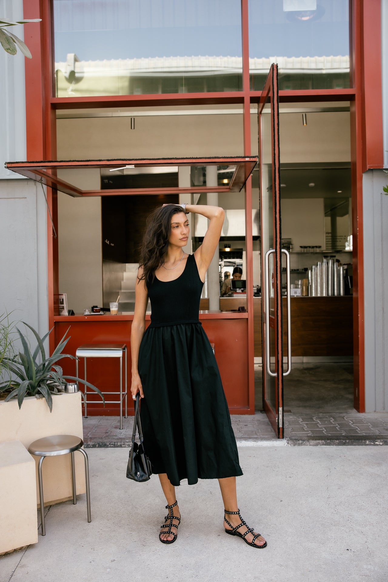   
            

Vestido bicolor Mujer Reen Plain black | Freeman T. Porter
          