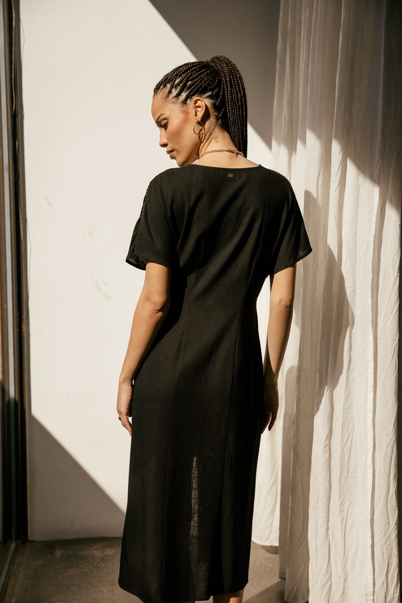 

Langes Kleid mit V-Ausschnitt aus Leinen Damen Rizoe Lin black | Freeman T. Porter