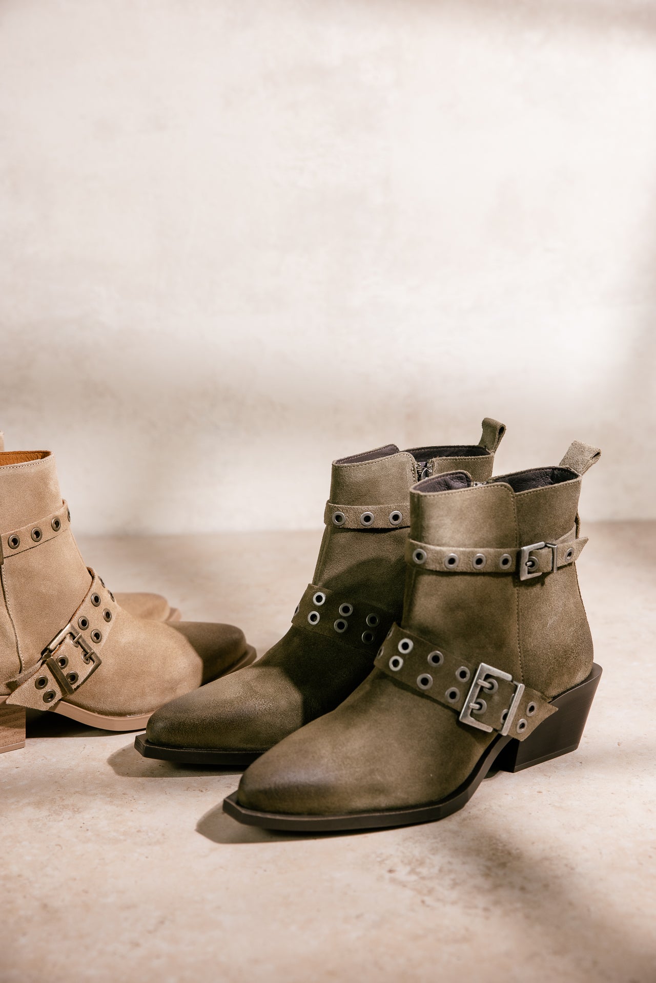 

Boots Women Sady Suede truffle | Freeman T. Porter