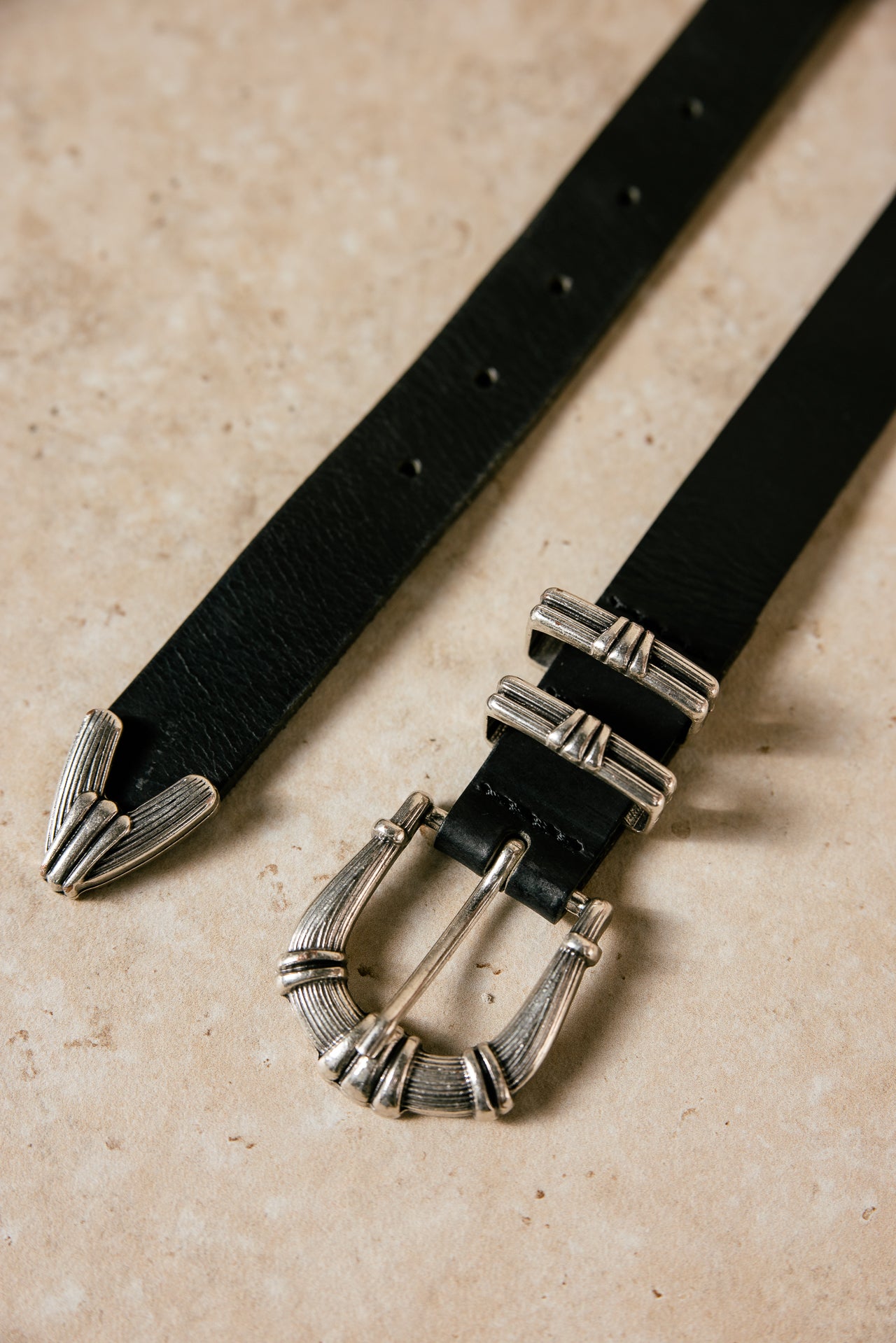 
              

Cinturón de cuero Mujer Kruger black | Freeman T. Porter
            