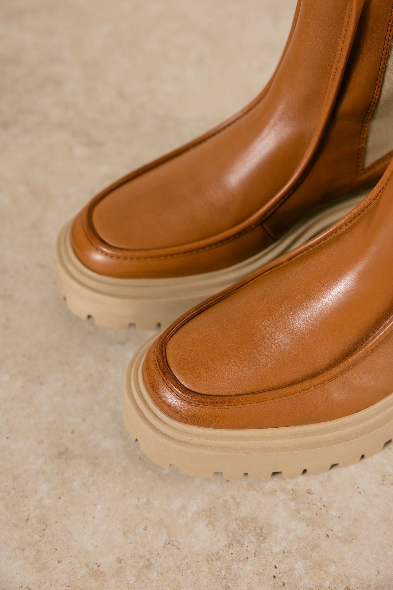 
              

Bottines Femme Kosita camel | Freeman T. Porter
            