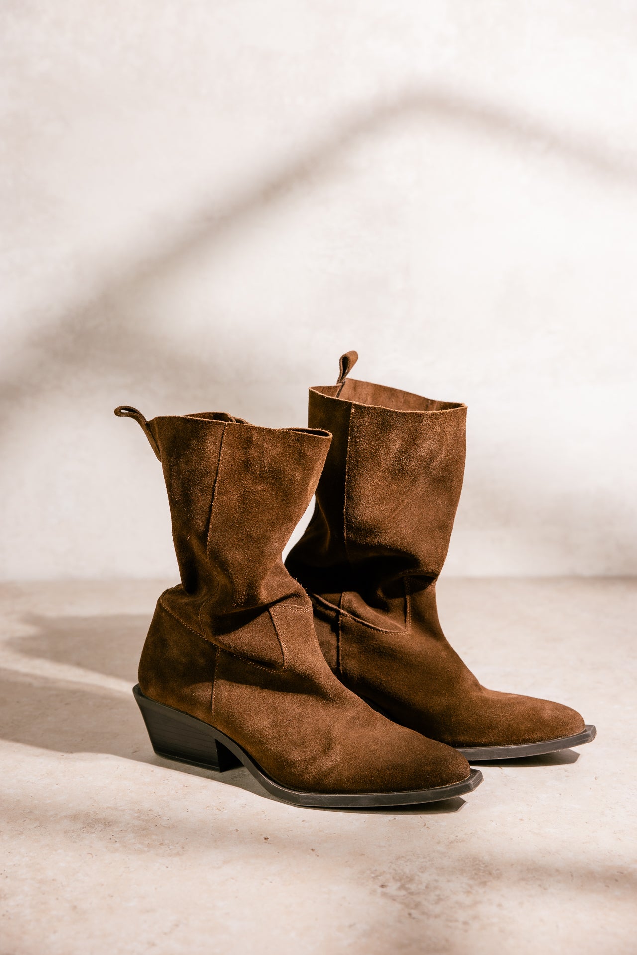 

Boots Women Lootie Suede brown | Freeman T. Porter