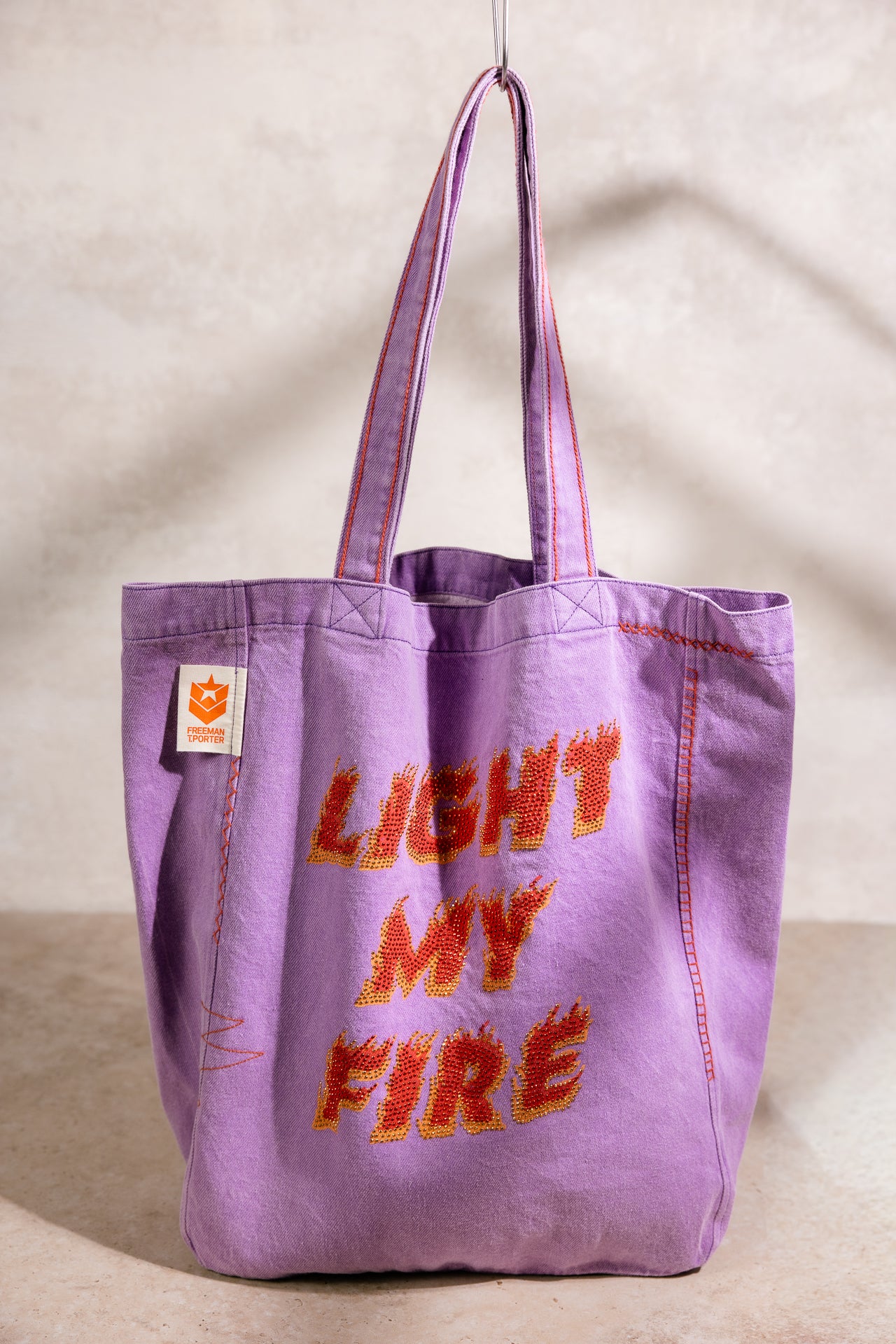   
            

Tote bag Femme Linnick Light My Fire Denim purple | Freeman T. Porter
          
