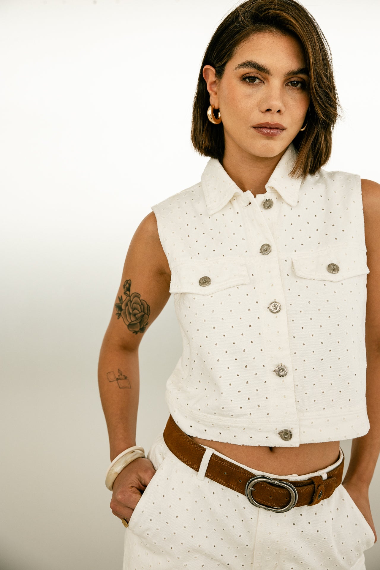   
            

Top court sans manche Femme Meira Beatnik bright white | Freeman T. Porter
          